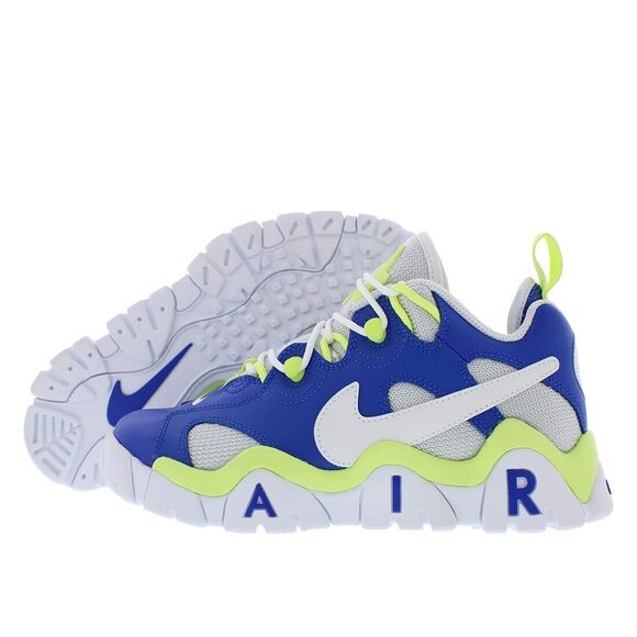 Nike Air Barrage Low Big Kids' Shoes Sz 4